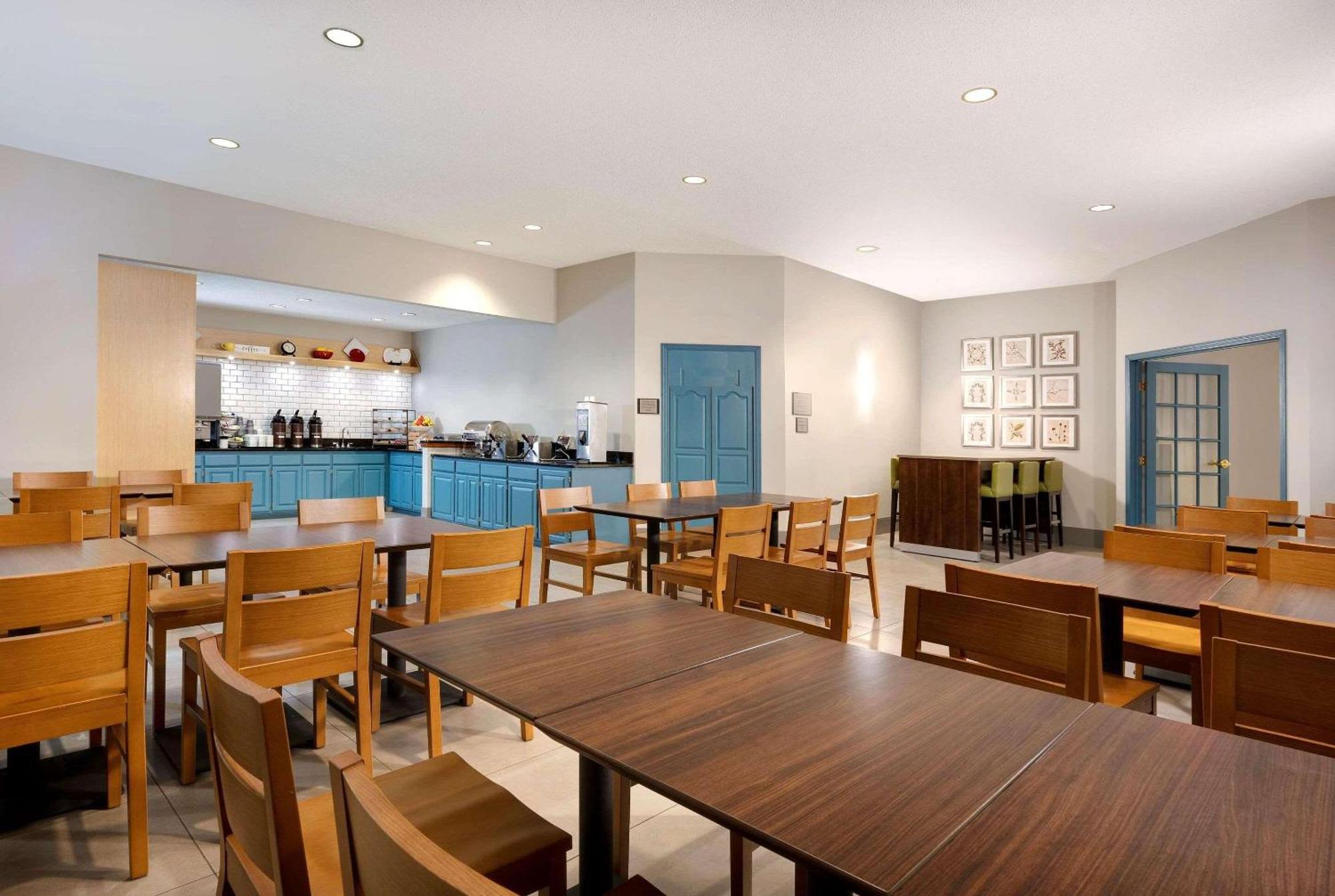 Country Inn & Suites By Radisson Albertville Near Outlet Mall Exteriér fotografie
