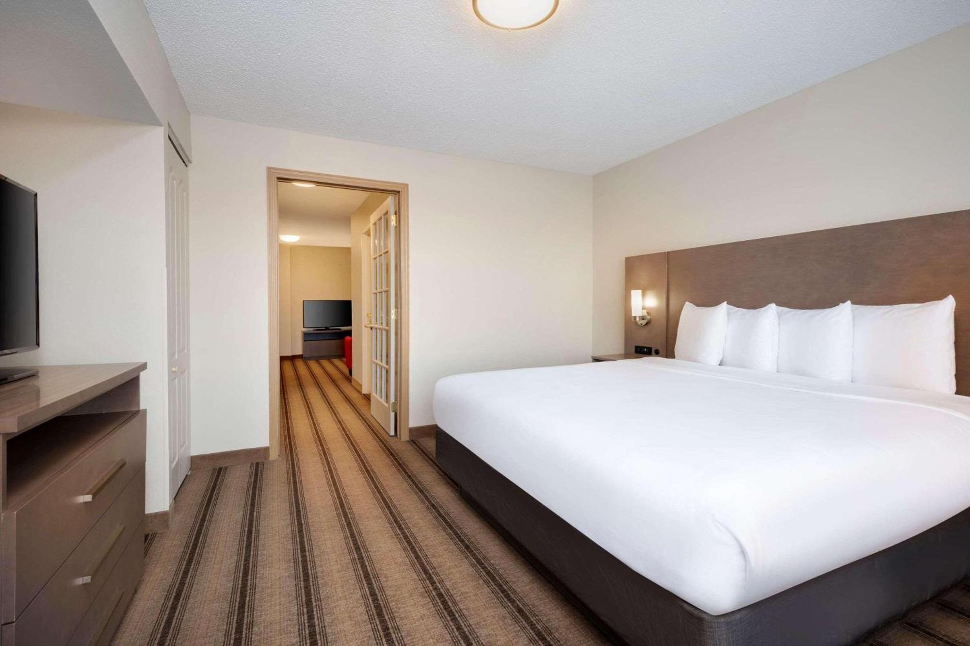 Country Inn & Suites By Radisson Albertville Near Outlet Mall Exteriér fotografie