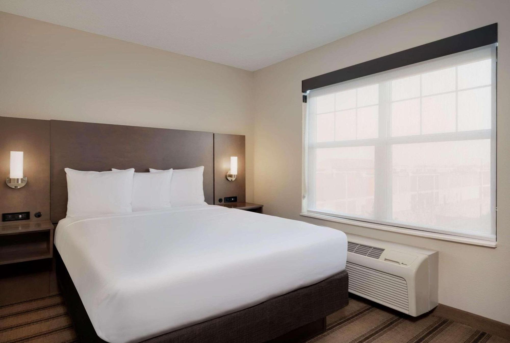Country Inn & Suites By Radisson Albertville Near Outlet Mall Exteriér fotografie